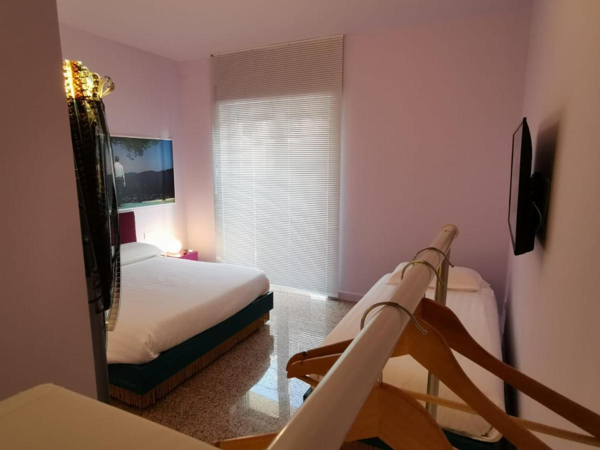 Red Carpet Rooms Bari Exterior foto